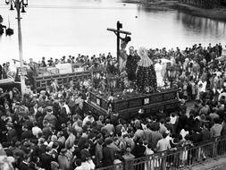1939: «¡Grande va a ser la Semana Santa del Año de la 
Victoria!»