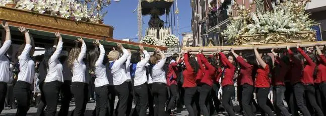Denuncian el uso del himno nacional en procesiones en un Estado  aconfesional