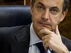 Análisis: «Ruz apunta hacia Zapatero»