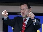 Rajoy: «Zapatero nos ha metido en una situación de interinidad preocupante»