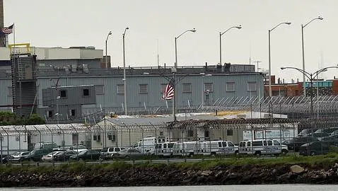 Exterior de la prisión neoyorkina de Rikers Island