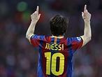 Leo Messi celebra uno de los goles de Wembley