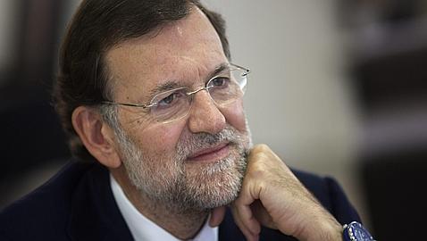 Rajoy mira con optimismo el futuro