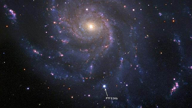 La supernova más brillante en 20 años, vista por aficionados