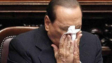 Berlusconi evocó la posibilidad de arrasar el Palacio de Justicia