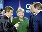 Nicolas Sarkozy tras la reunión de los jefes de Estado y de Gobierno de la Unión Europea