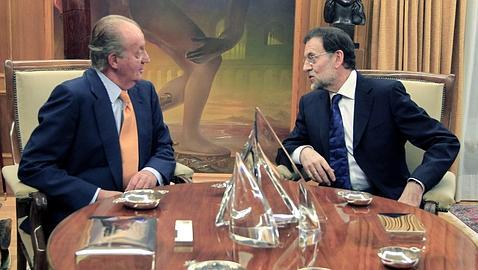 El Rey junto con Mariano Rajoy