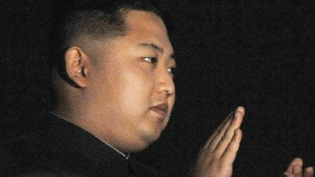 Kim Jong-un asume sucede a su padre en el poder