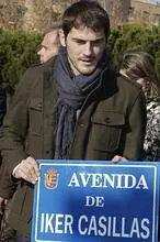 Móstoles inaugura la avenida Iker Casillas