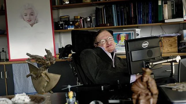 Stephen Hawking: «Las mujeres son un completo misterio»