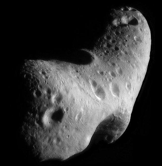 Un gigantesco asteroide se acerca mañana a la Tierra  