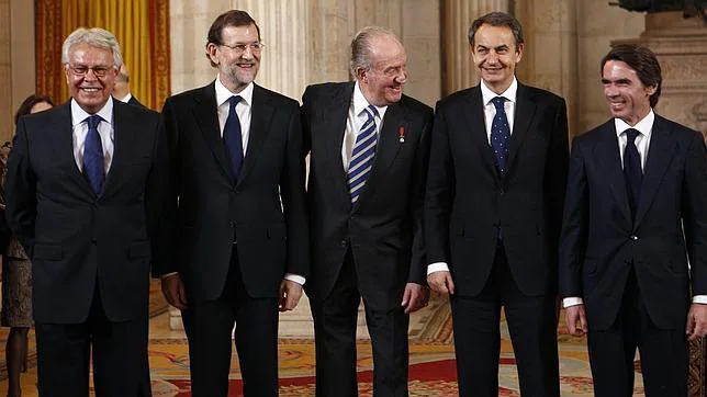 PP, PSOE y CiU rechazan limitar las pensiones que cobran los expresidentes 