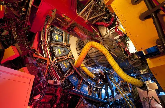 El bosón de Higgs vuelve a dar señales