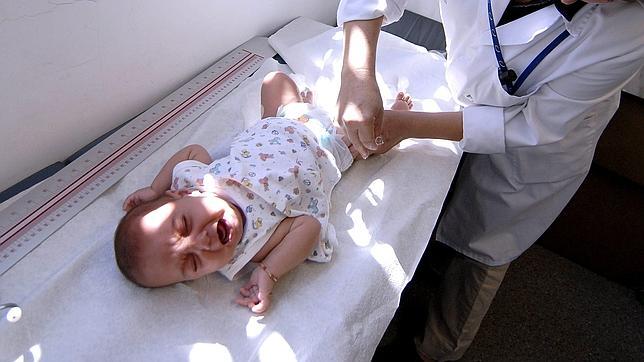 Portugal inmoviliza vacunas de rotavirus y neumonía tras la muerte de un bebé