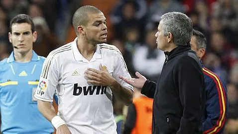 Image result for mourinho y pepe