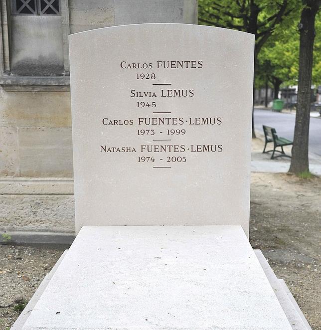 Carlos Fuentes descansará en Montparnasse junto a Julio Cortázar y César Vallejo