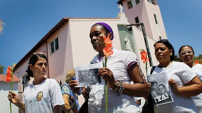 Más de 400 disidentes detenidos en Cuba solo en junio 