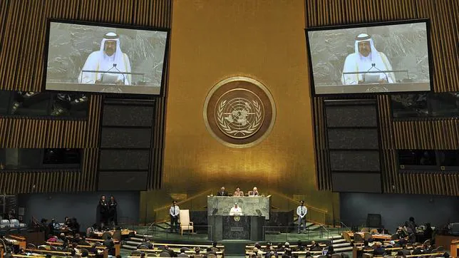 Qatar pide en la ONU una intervención militar árabe en Siria para detener «el baño de sangre» 