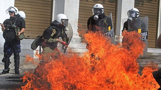 Muere un manifestante durante la huelga general en Grecia