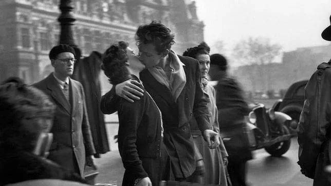 El beso más famoso del mundo, tomado en 1950