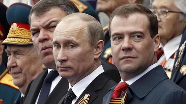 Putin destituye al ministro de Defensa tras un escándalo de corrupción
