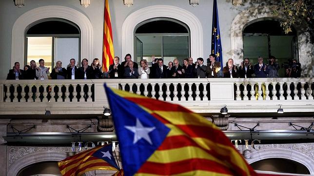 Elecciones catalanas 2012: El retroceso de CiU, titular de la noche para los lderes polticos