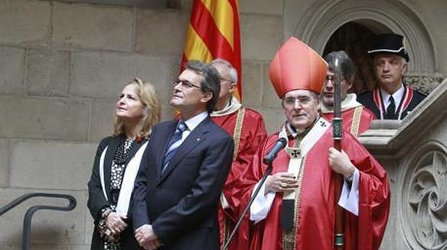 El cardenal Sistach apoya el modelo de inmersión lingüística en catalán 
