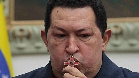 Chávez, en una de sus últimas imágenes antes de operarse