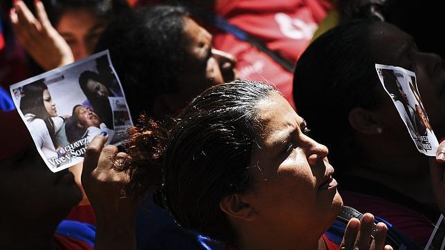Hugo Chávez podría haber sido trasladado en secreto de nuevo a Cuba