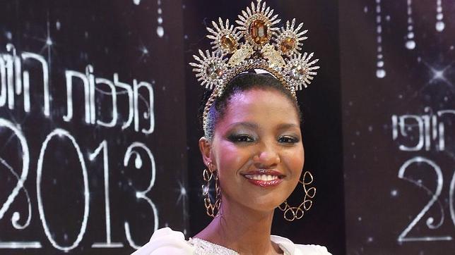 Yityish Titi Aynaw, primera etíope en conseguir el título de miss de Israel
