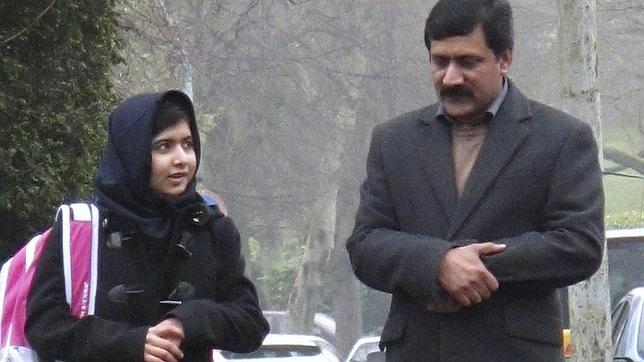 Malala regresa al colegio por primera vez desde el ataque de los talibanes