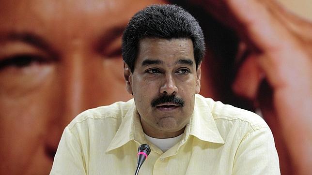 Nicolás Maduro menciona a Hugo Chávez un promedio de 200 veces por día
