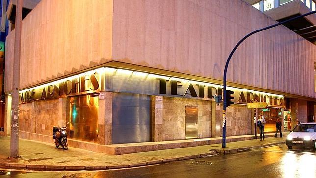 El Teatre Arniches Acoge De Nuevo Las Proyecciones De La Filmoteca En Alicante 