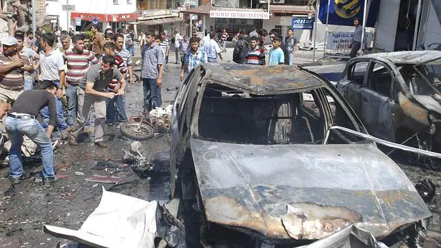 18 muertos y al menos 46 heridos por dos coches bomba en el sur de Turquía