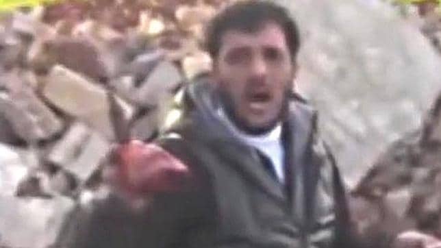 El rebelde sirio que ha devorado las vísceras de un enemigo pide más sangre