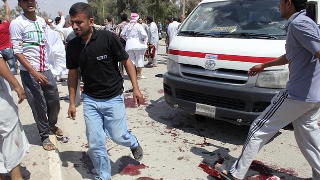 Al menos 43 muertos en un atentado contra una mezquita suní en Irak