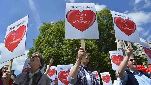 La ley del matrimonio gay supera el escollo de la Cámara de los Lores