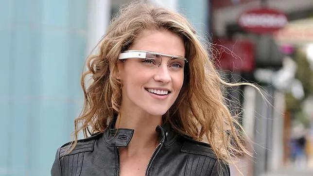 Google Glass o el iWatch: la ropa inteligente, ¿el futuro de los «gadgets»?