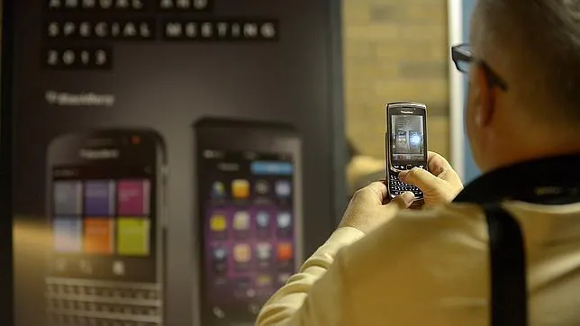 El nuevo teléfono con BlackBerry 10 será muy parecido al Samsung Galaxy S4