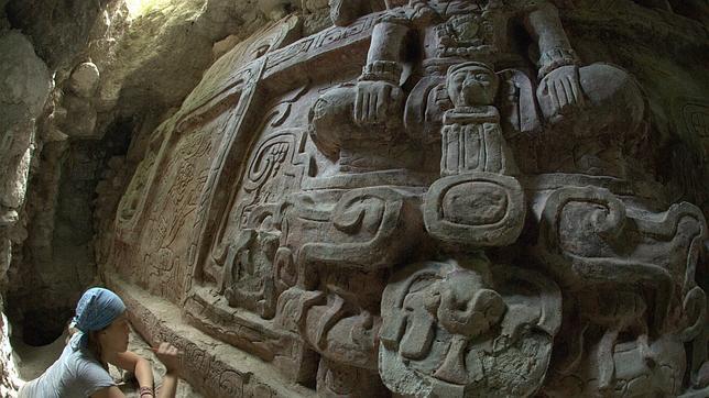 Descubren un sorprendente friso de la cultura maya en Guatemala 