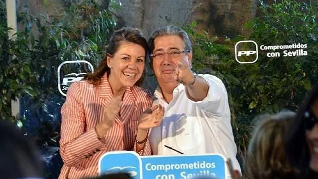 Cospedal visita hoy Andalucía advirtiendo de que el candidato «no es la prioridad»