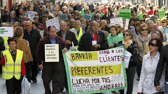 La CNMV no vio mala práctica en que Bankia vendiera preferentes a personas mayores
