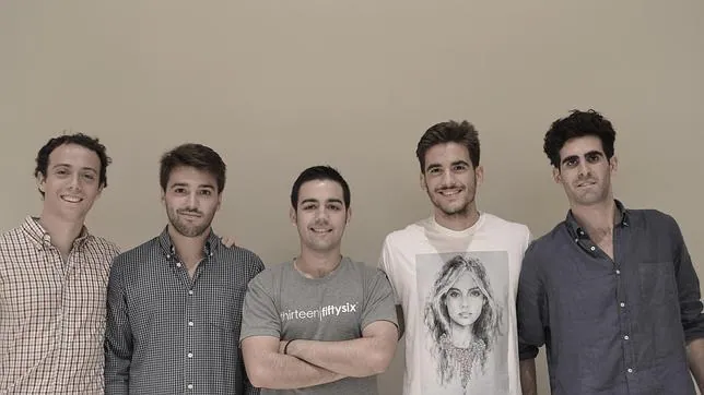 Un grupo de jóvenes españoles se atreve con las pulseras «inteligentes»