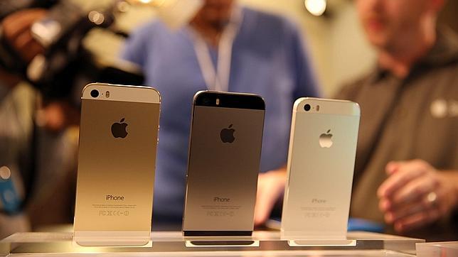 Apple admite que algunos de los iPhone 5S tienen un problema de batería