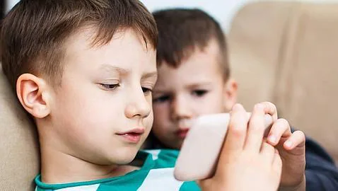 ¿A qué edad deben usar los niños el WhatsApp?