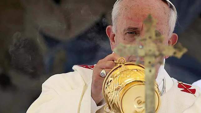 El Papa Francisco propone una conversión del Papado en el documento «La Alegría del Evangelio»