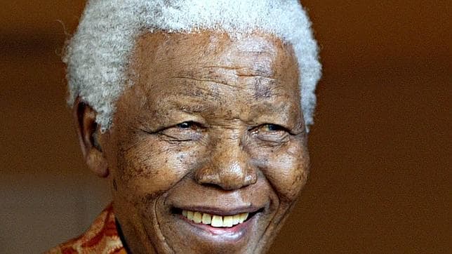 Muere Nelson Mandela a los 95 años en su residencia de Sudáfrica 