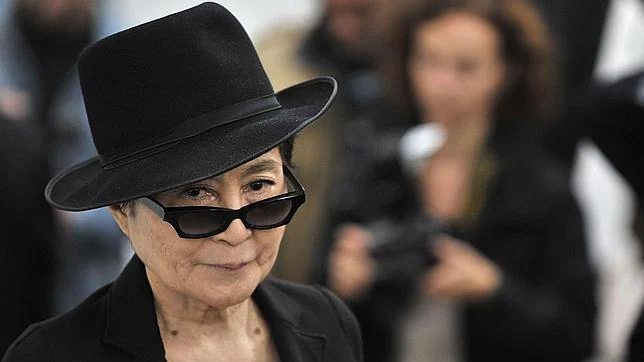 Yoko Ono presenta hoy tres performances en el Guggenheim de Bilbao