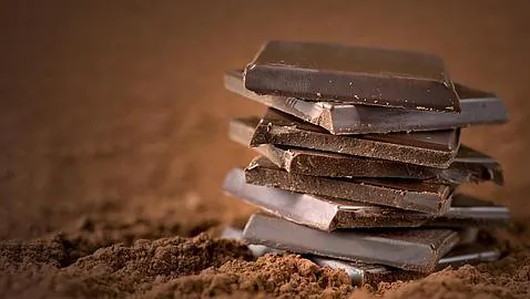 Desvelan la razón precisa de los beneficios del chocolate negro
