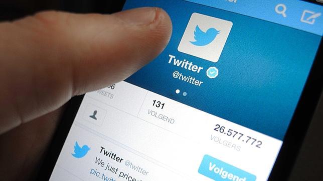 Turquía cumple sus amenazas: bloquea  Twitter